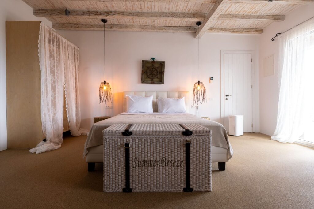 your-villa-mykonos-35