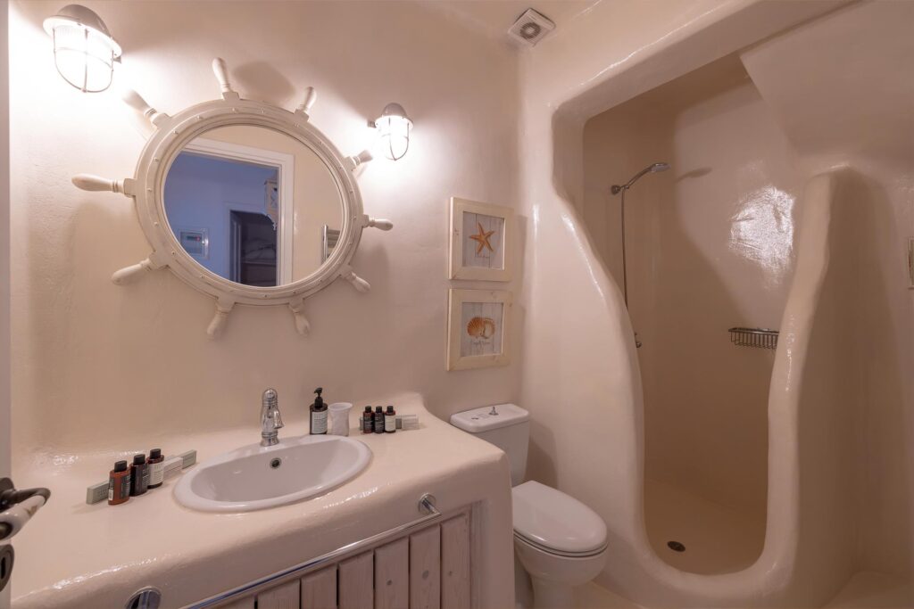 you-rmykonos-bathroom-1