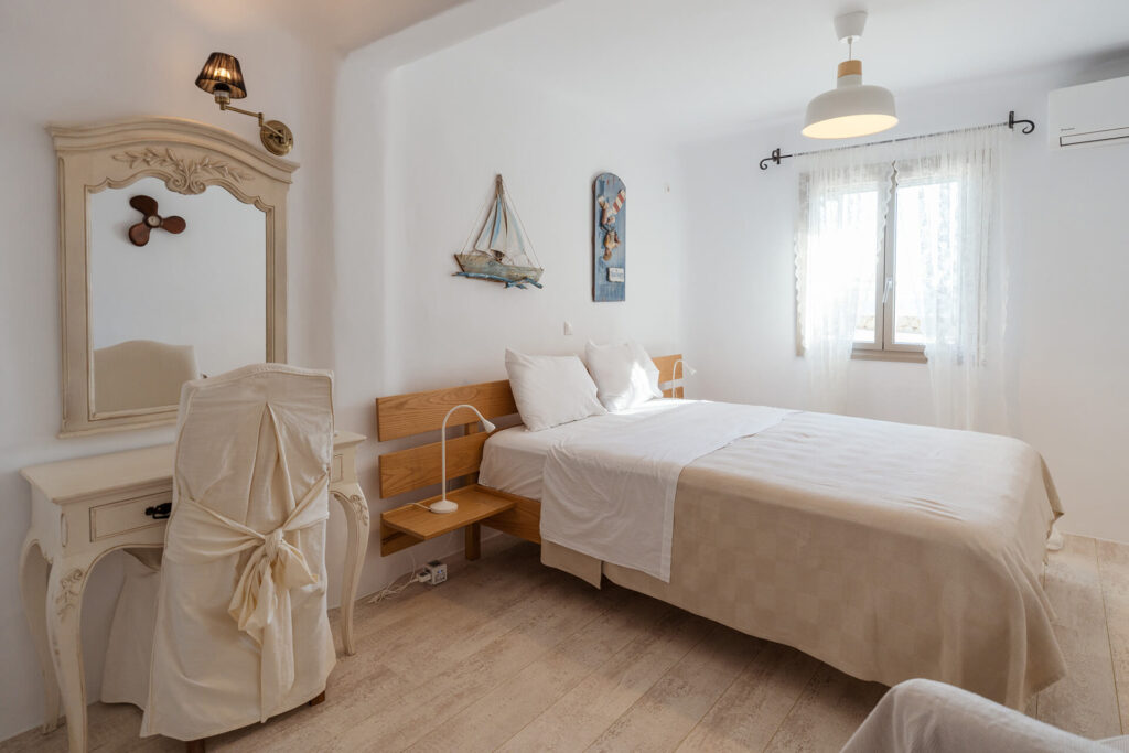 your-villa-mykonos-12
